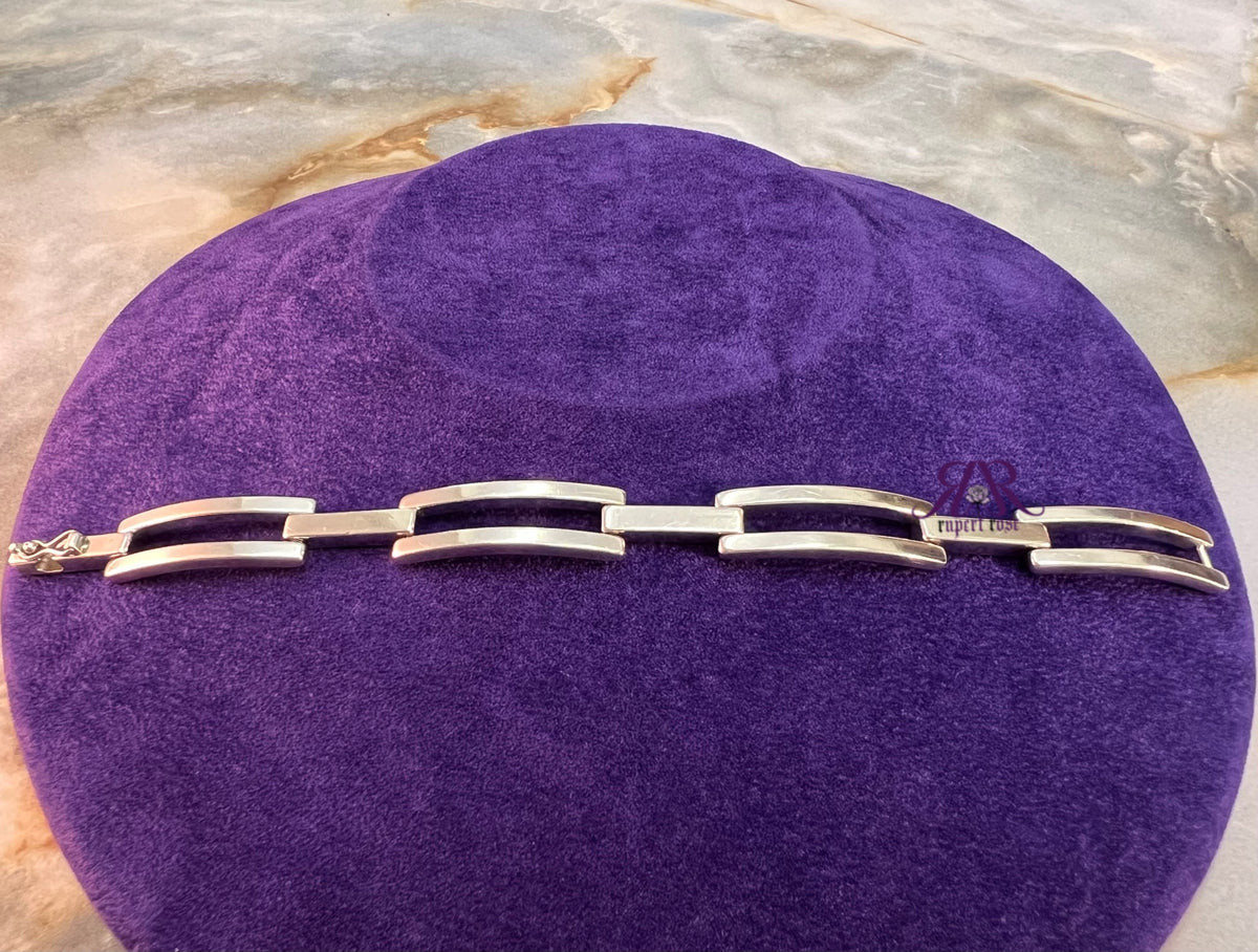 Vintage UnoAErre Sterling Silver Modernist Gate Bracelet