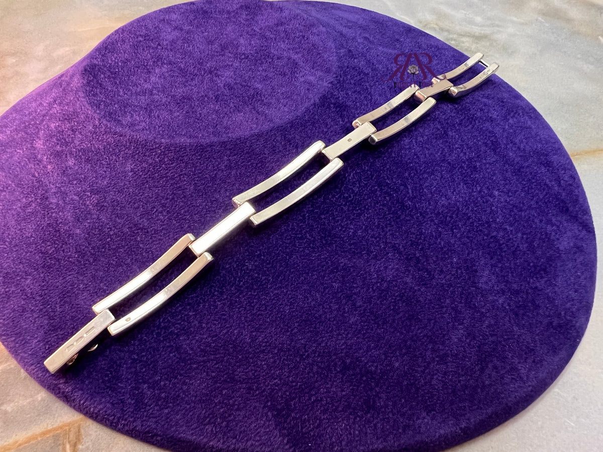 Vintage UnoAErre Sterling Silver Modernist Gate Bracelet