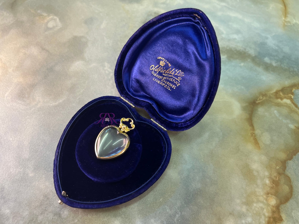 Antique Ornate 9ct Rich Yellow Gold & Glass Heart Locket Pendant